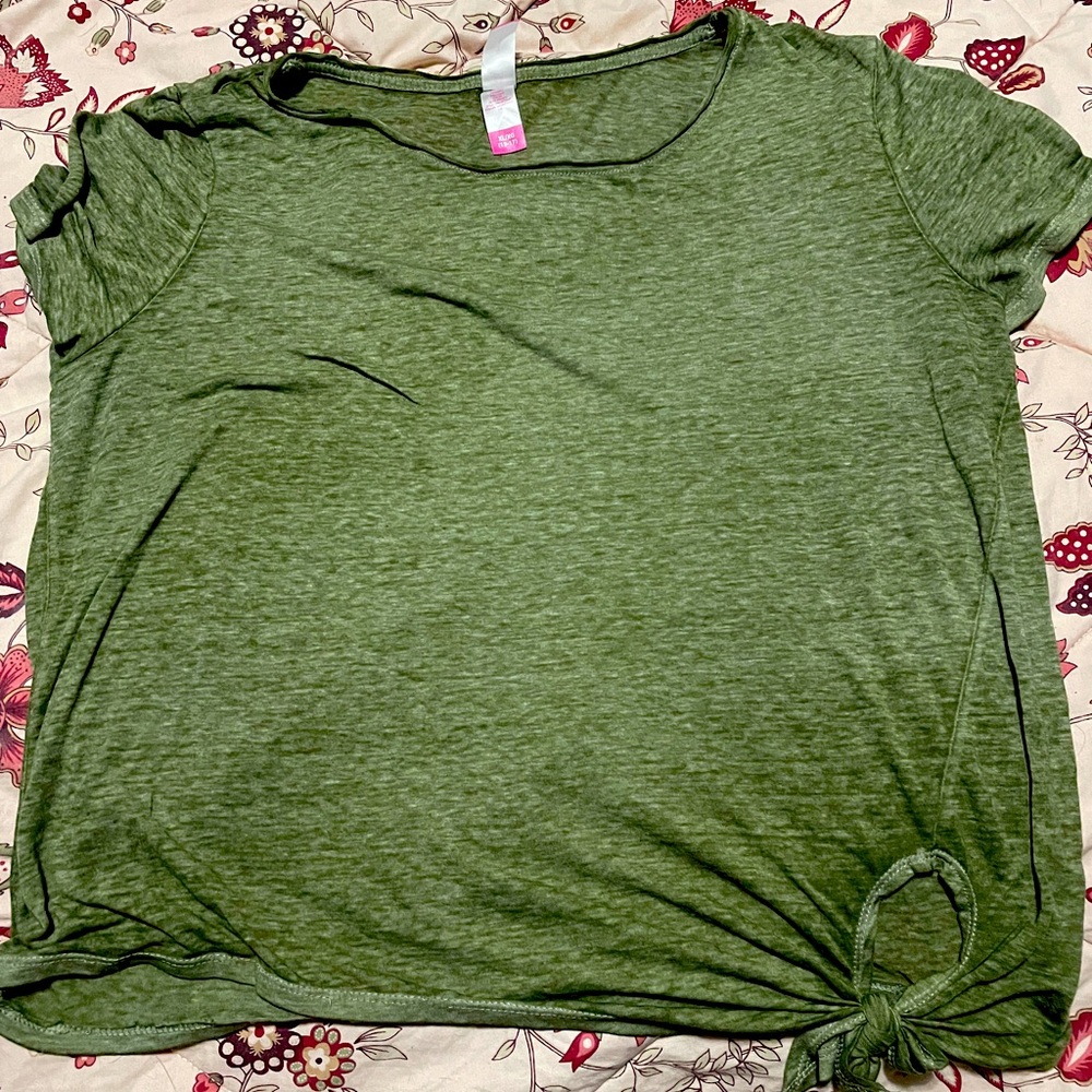 Teenage girls shirt